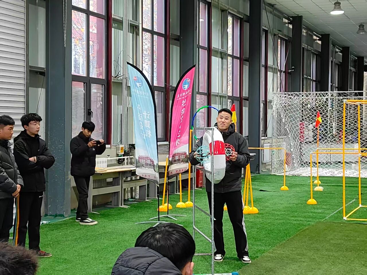 社团助力学生发展 科技赋能专业成长——冀州职教中心无人机足球社团成立(图3) 微信图片_2026-01-26_084403_719.jpg