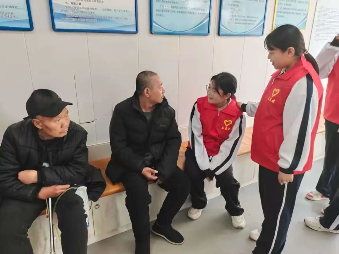 青春暖夕阳 志愿进社区 —— 冀州职教中心志愿者开展暖心志愿服务行动(图4) 微信图片_2026-03-30_091106_377.jpg